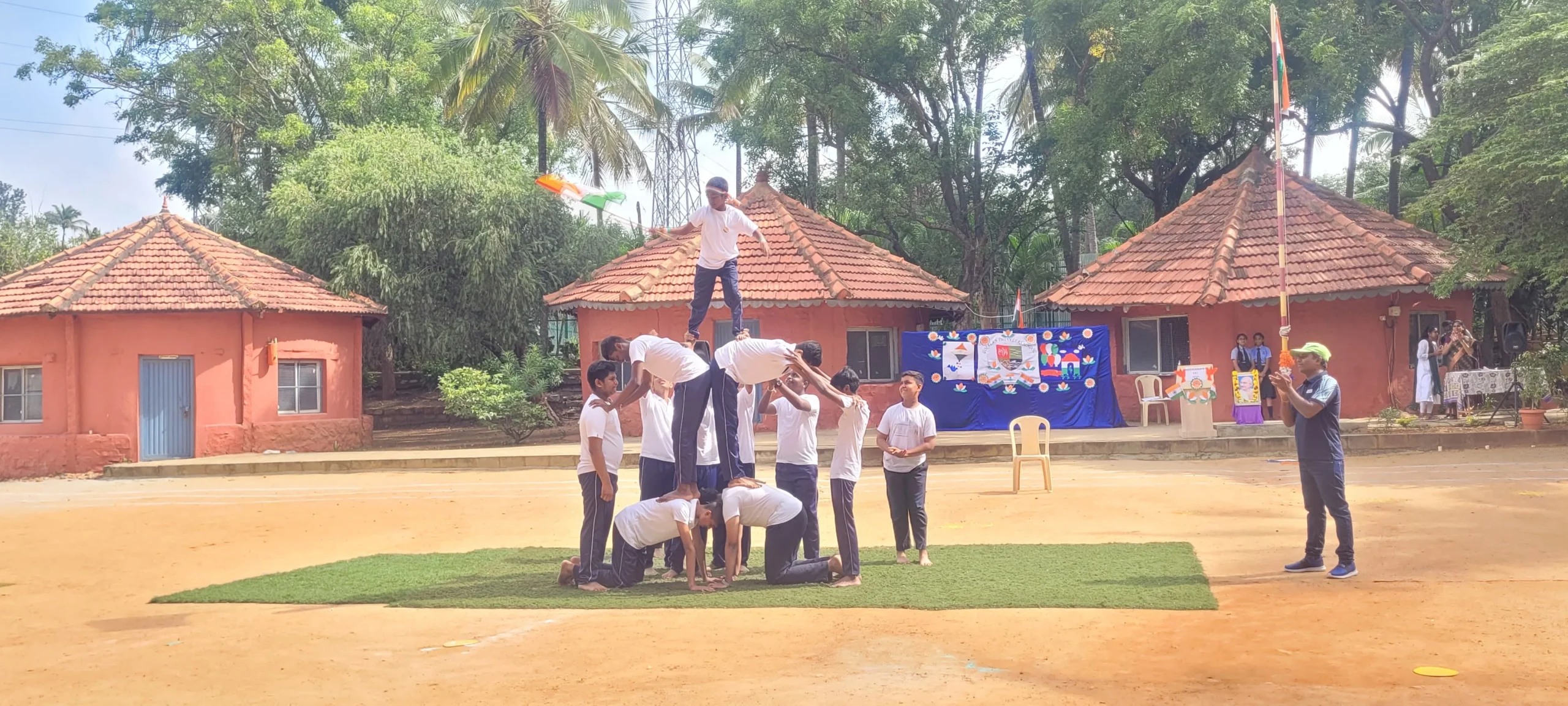 e3152b1a-e0d6-4fe7-a2e8-3a1fed40ea36